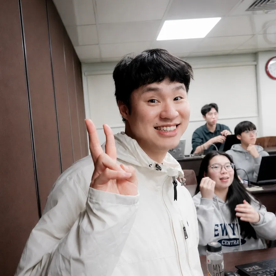 Levi teaching a class at the NTU AI Club